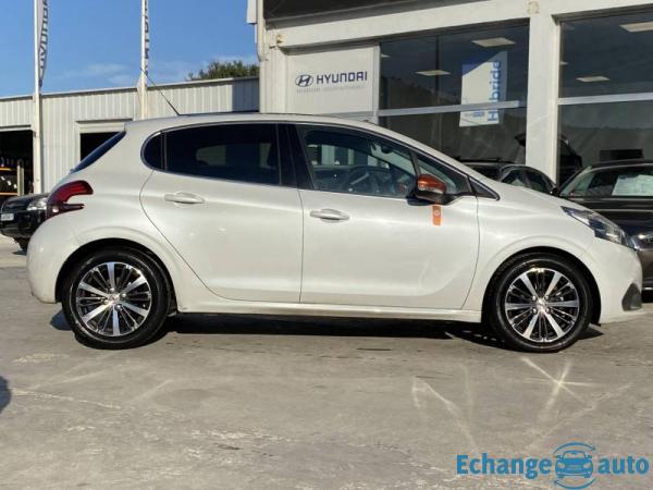 Peugeot 208 1.2 PureTech 110ch S&S BVM5 Roland Garros