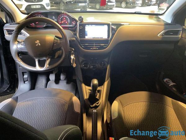 Peugeot 208 1.2 VTI 12V 82CH STYLE