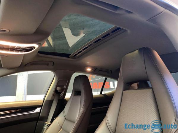 Porsche Panamera S E-HYBRID 3.0L V6 416CH