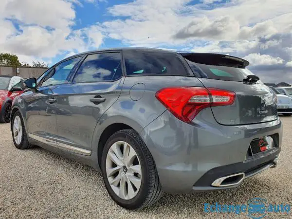 Citroën DS5 1.6 E-HDI 115 SO CHIC GARANTIE 6 MOIS
