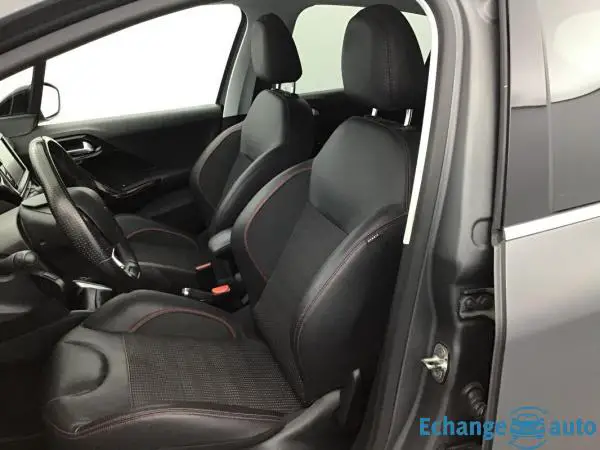 Peugeot 208 1.6 Blue-HDi GT Line 120 ch