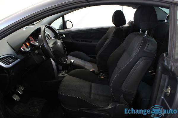 Peugeot 207 CC 1.6 HDi 16v FAP Sport Pack