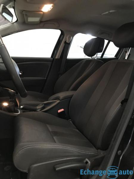Renault Mégane III Berline dCi 110 FAP eco2 Dynamique Champion Euro 5