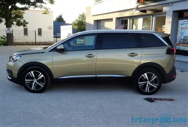 Peugeot 5008 1.6l BLUEHDI 120 CH S&S BVM6 ALLURE