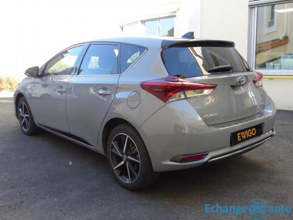 Toyota Auris HSD 136H COLLECTION RC18