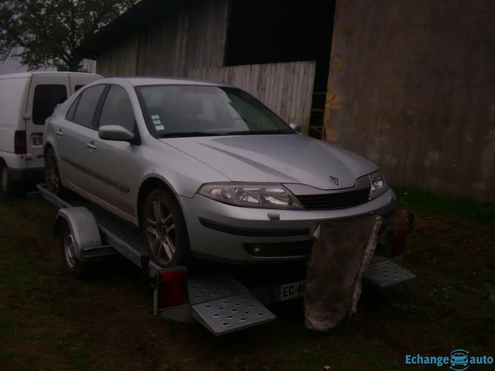 LOUE REMORQUE PORTE VOITURE  PTAC 3 T 5
