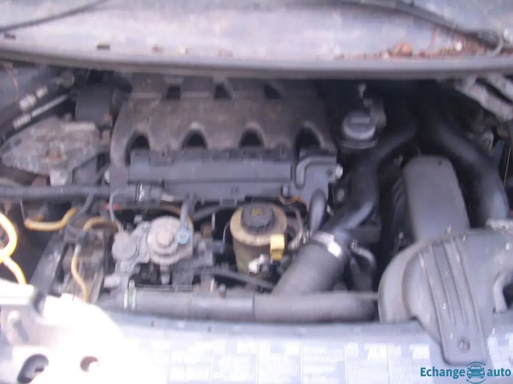REAULT ESPACE 3 2L2 TRURBO DIESEL  200€