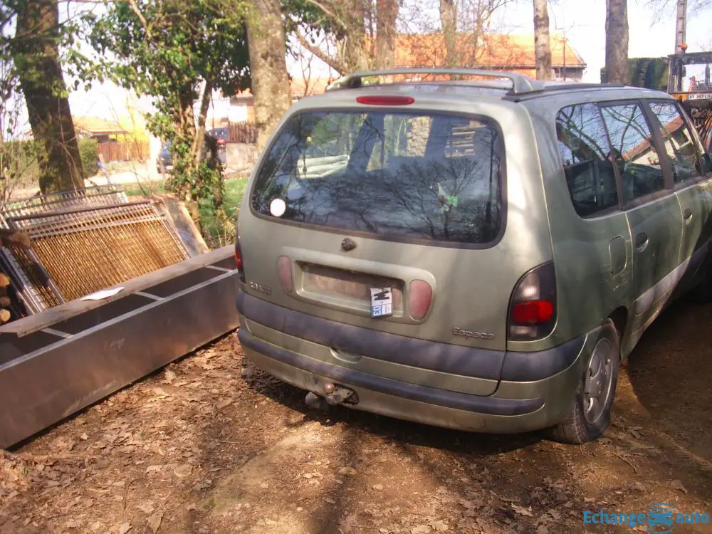 REAULT ESPACE 3 2L2 TRURBO DIESEL  200€