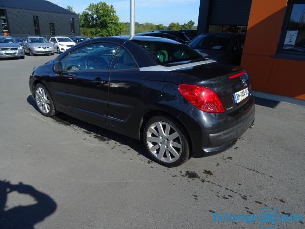 PEUGEOT 207 CC 1.6 THP 16V 150ch Féline