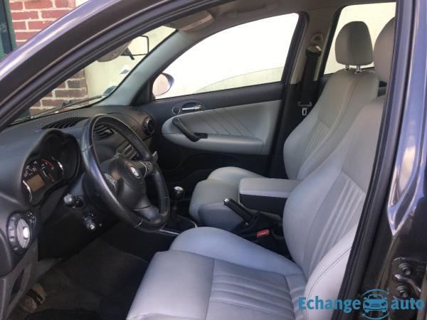 ALFA ROMEO 147 1.9 JTD M-JET 120 Distinctive