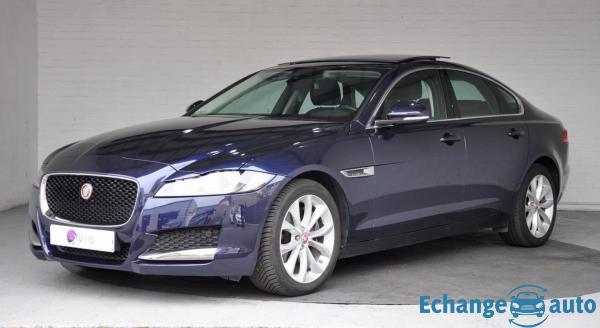 Jaguar XF PORTFOLIO