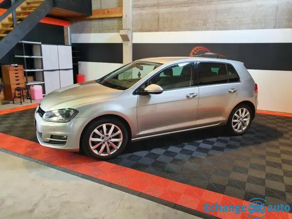 Volkswagen Golf 7 ( VII ) CONFORTLINE 1.6 TDI 105CH