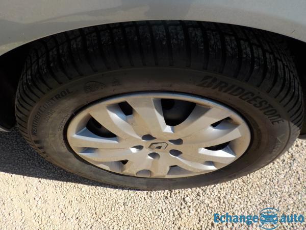 RENAULT ESPACE IV Espace 2.0T Expression