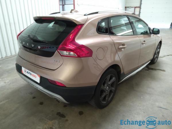 Volvo V40 2.0 D3 Momentum 150 ch