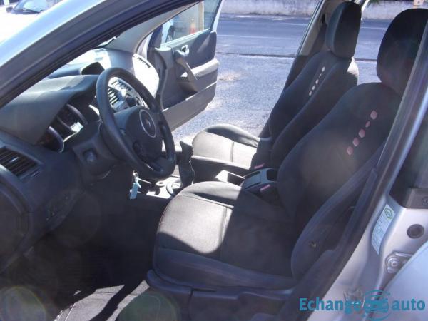 Renault Mégane 1.5 DCI 85 CV L'EQUIPE