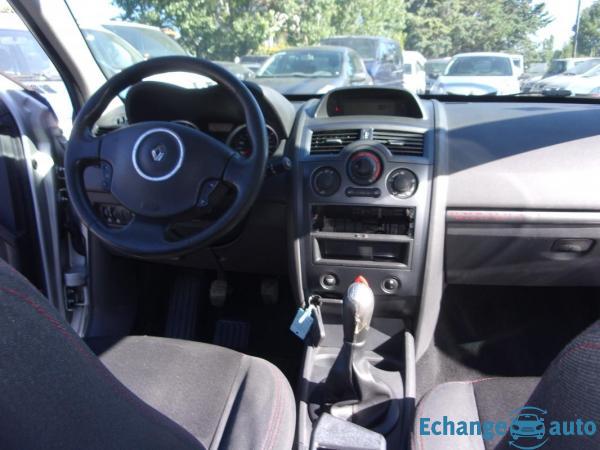 Renault Mégane 1.5 DCI 85 CV L'EQUIPE