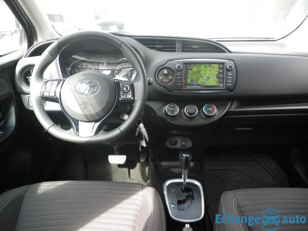 Toyota Yaris III BVA MC2 110 VVT-I CVT DYNAMIC