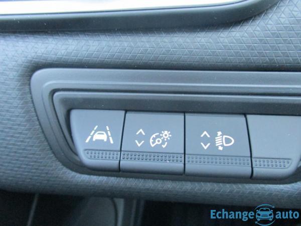 Renault Clio V Blue dCi 115 Intens