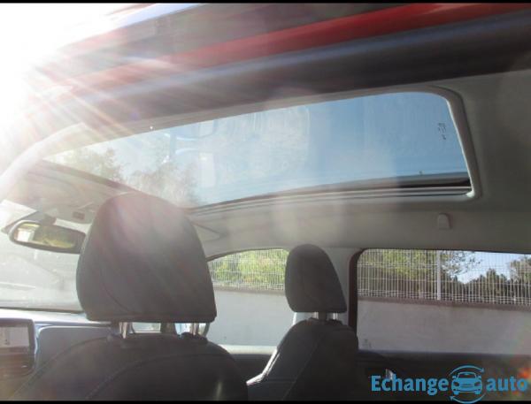 Peugeot 2008 BHDI 120 CROSSWAY EAT6