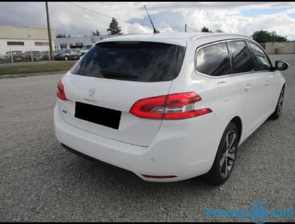 Peugeot 308 II SW 1.6 BHDI 120 ALLURE