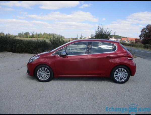 Peugeot 208 ALLURE PTECH 82
