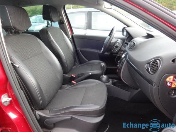 RENAULT CLIO III ESTATE DIESEL 1.5 DCI 85 Exception Quickshift Automatique