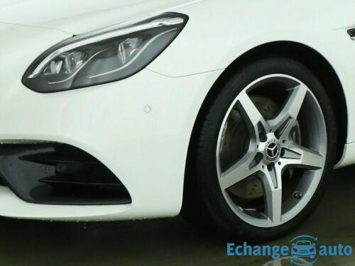 Mercedes-Benz SLC 180 9G AMG