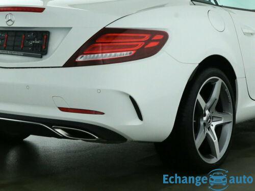 Mercedes-Benz SLC 180 9G AMG