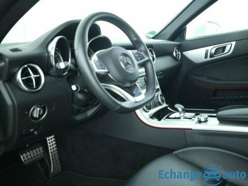 Mercedes-Benz SLC 180 9G AMG