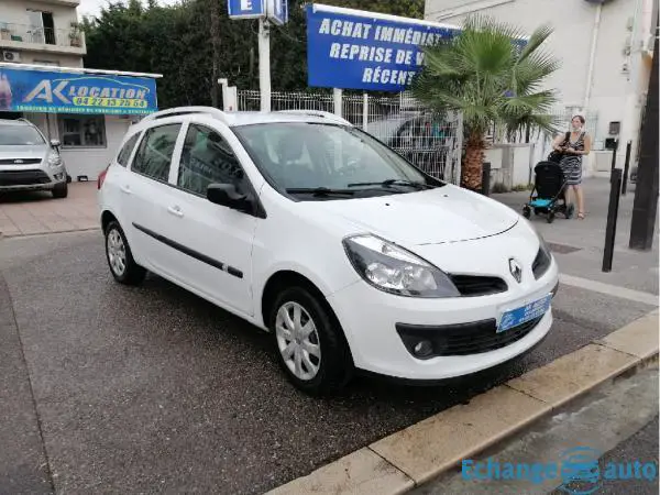 RENAULT CLIO ESTATE 1.2 16V 80 eco2 Extrême Claire Quickshift