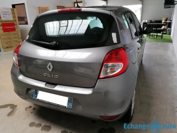 Renault Clio 3 1.5 DCI 70 CH DYNAMIQUE - GARANTIE 6 MOIS