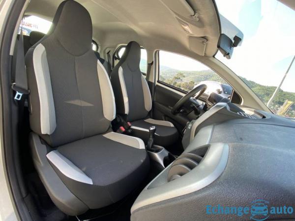 Toyota Aygo 1.0 VVT-i x-play