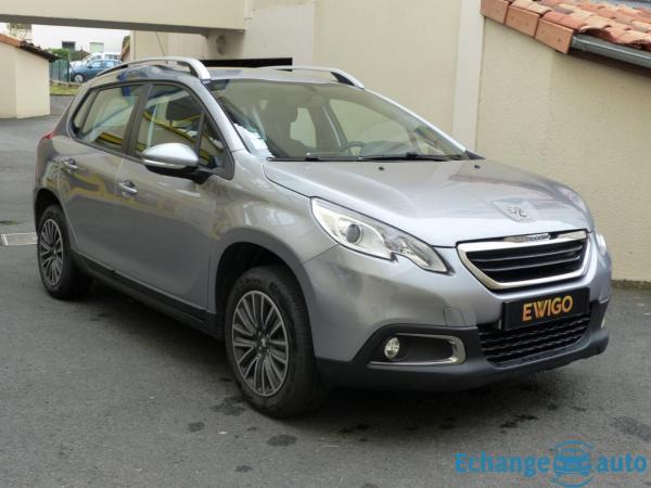 Peugeot 2008 1.2 PURETECK 82 ACTIVE ATTELAGE