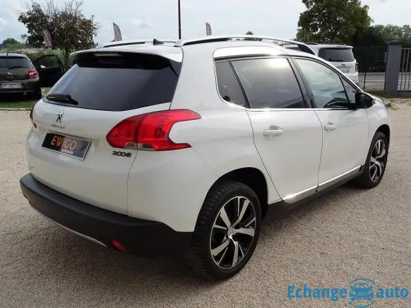 Peugeot 2008 1.6l 120 CH ALLURE TOIT PANO
