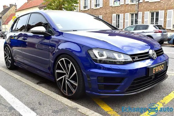 Volkswagen Golf 7 R DSG 300 5P / DCC