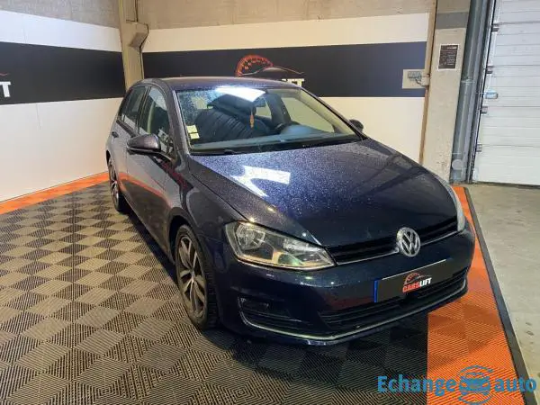 Volkswagen Golf VII I-LINE 1.6 TDI BLUEMOTION 105CH