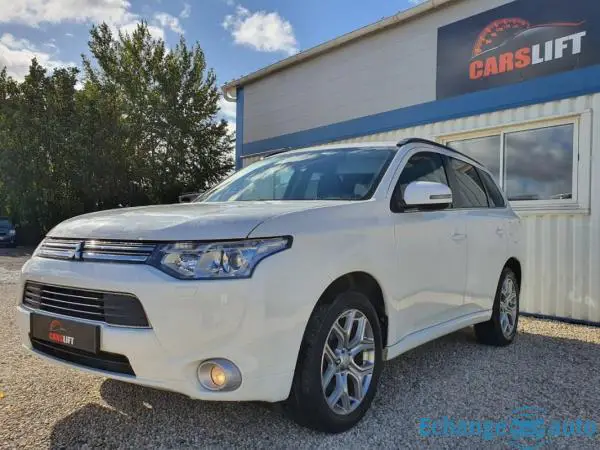 Mitsubishi Outlander PHEV 2.0 200 4WD