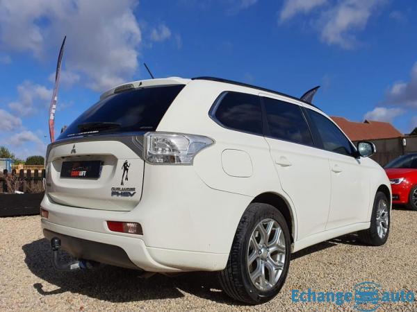 Mitsubishi Outlander PHEV 2.0 200 4WD