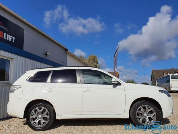 Mitsubishi Outlander PHEV 2.0 200 4WD