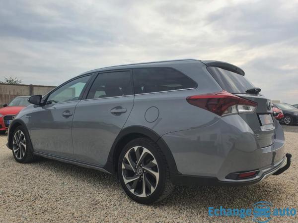Toyota Auris TOURING 136H FREESTYLE GARANTIE CONSTRUCTEUR