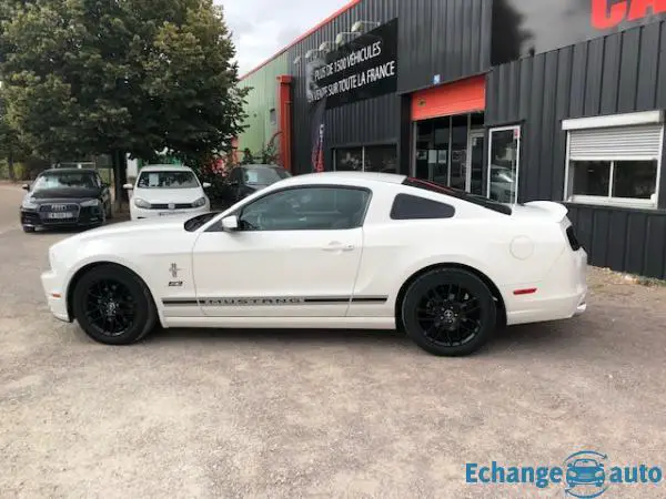 Ford Mustang 3.7 V6 313 CH PONY PREMIUM - GARANTIE 6 MOIS