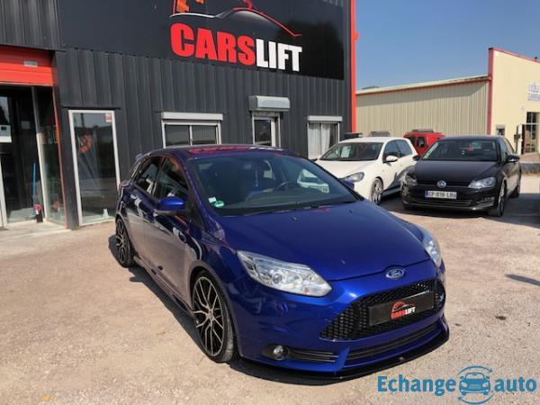 Ford Focus ST2.0 BV6 250 CH ST LINE - GARANTIE 6 MOIS