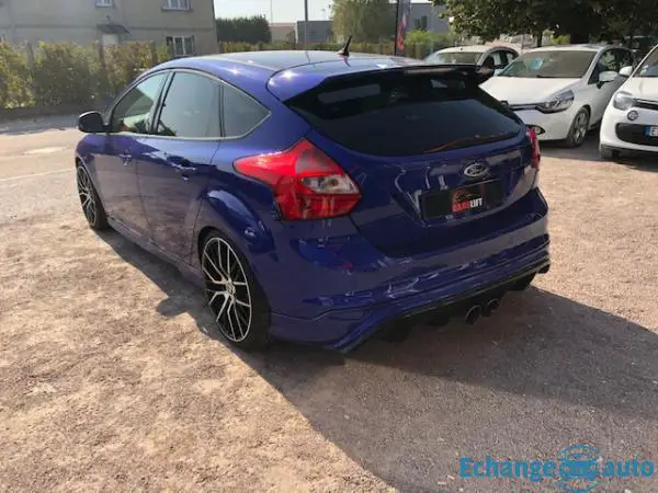 Ford Focus ST2.0 BV6 250 CH ST LINE - GARANTIE 6 MOIS