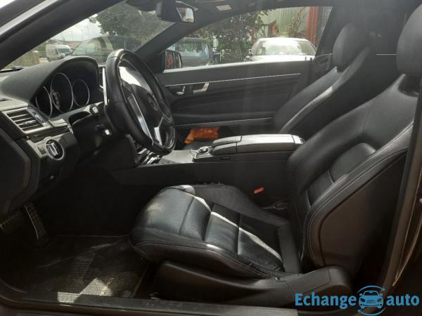 Mercedes Classe E E220 220 2.1 CDI 170 CH FASCINATION PACK AMG - GARANTIE 6 MOIS
