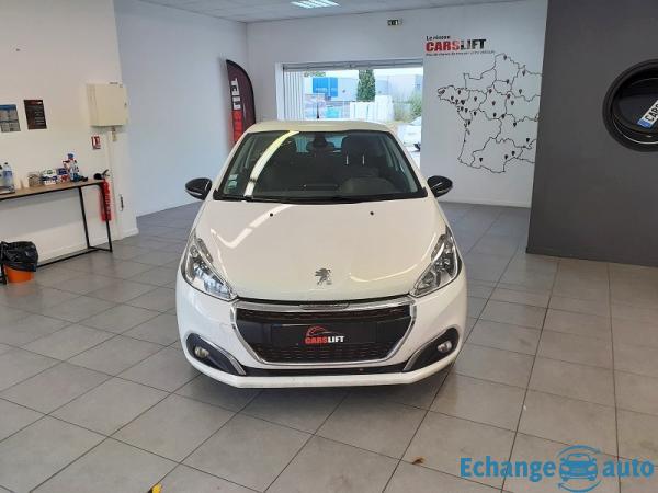 Peugeot 208 GT Line 1.6 Blue HDi 120 CH - GARANTIE 6 MOIS