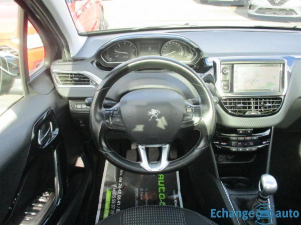 Peugeot 208 1.6 BlueHDi 120ch S&S BVM6 Feline