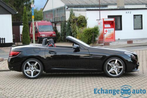 Mercedes-Benz SLC 200 AMG Line