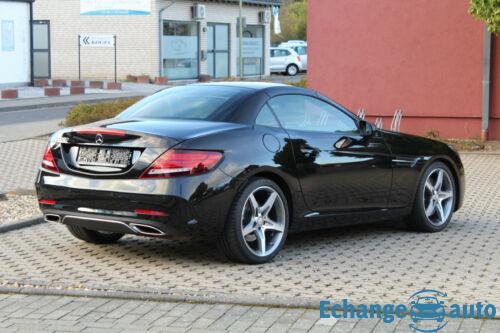 Mercedes-Benz SLC 200 AMG Line