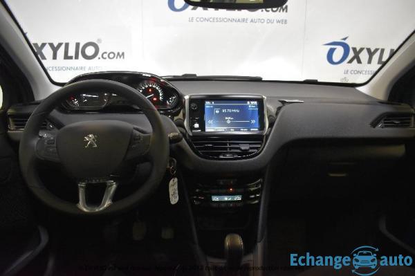 Peugeot 208 (2) 1.2 PURETECH 82 SIGNATURE 5P