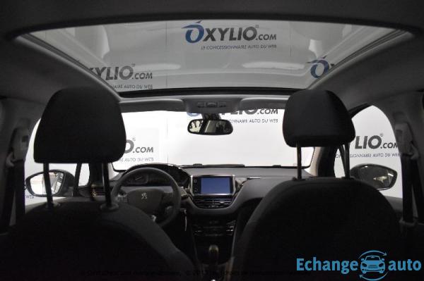 Peugeot 208 (2) 1.2 PURETECH 82 SIGNATURE 5P